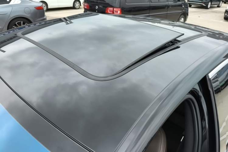 Used BYD Han 2024 EV Glory Edition 605KM Front-Wheel-Drive Premium Model Roof