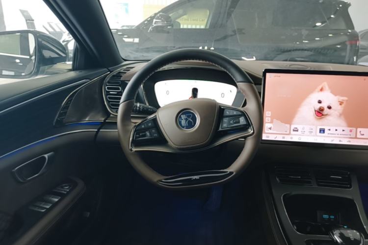 Used BYD Han 2024 DM-i Glory Edition 121KM Premium Model Steering Wheel