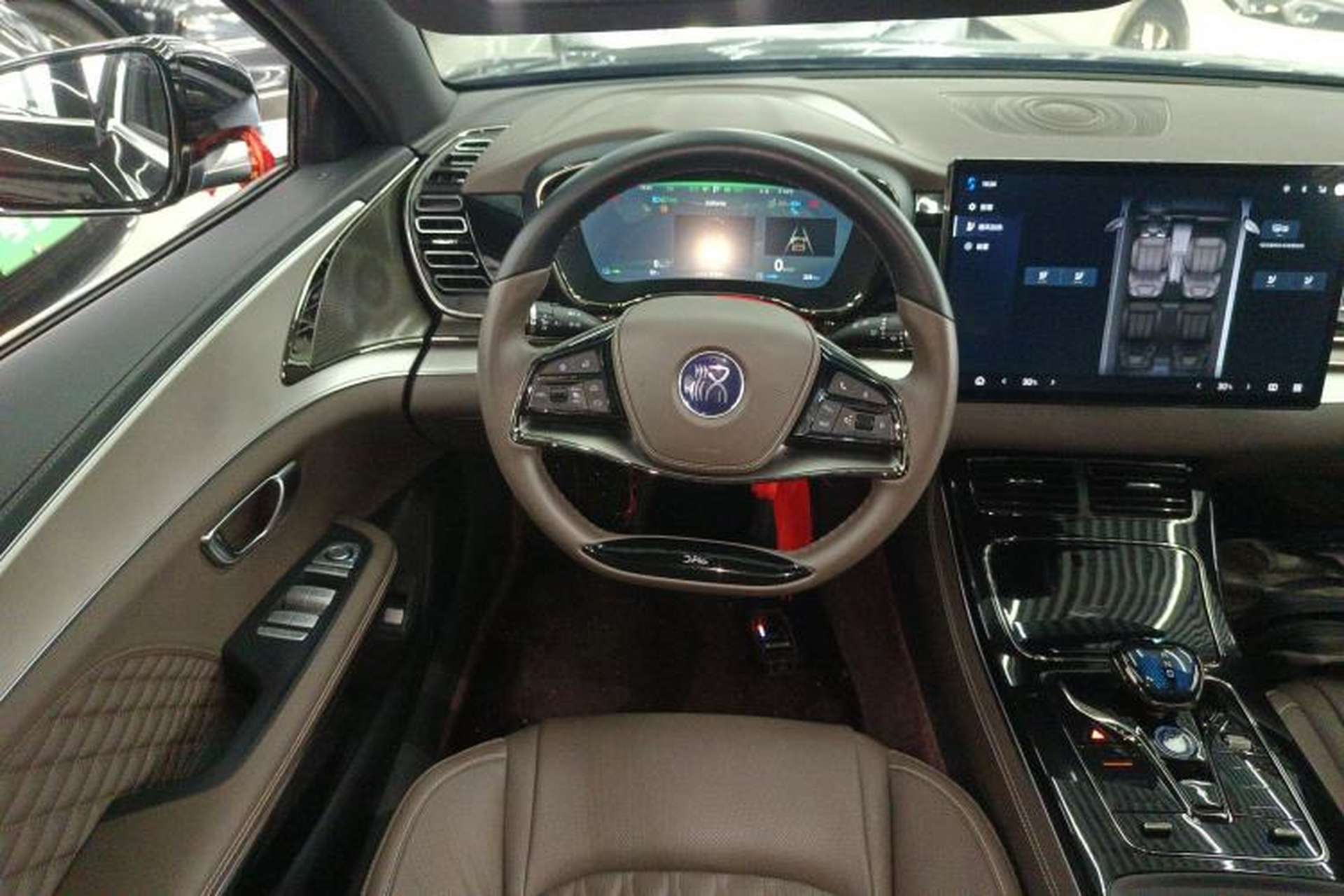 Used BYD Han 2024 DM-i Glory Edition 121KM Prestige Model Steering Wheel