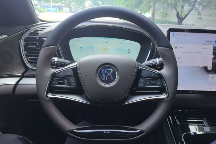 Used BYD Han 2024 EV Glory Edition 506KM Front-Wheel-Drive Premium Model Steering Wheel