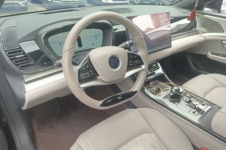 Used BYD Han 2024 EV Glory Edition 605KM Front-Wheel-Drive Premium Model Steering Wheel