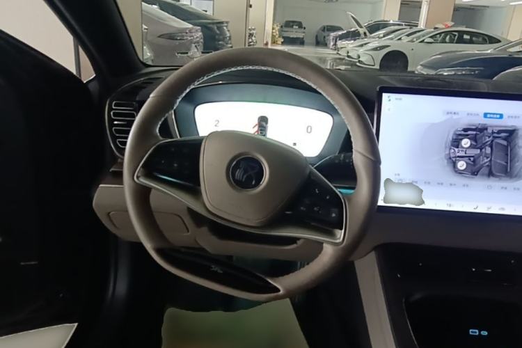Used BYD Han 2024 DM-i Glory Edition 121KM Premium Model Steering Wheel