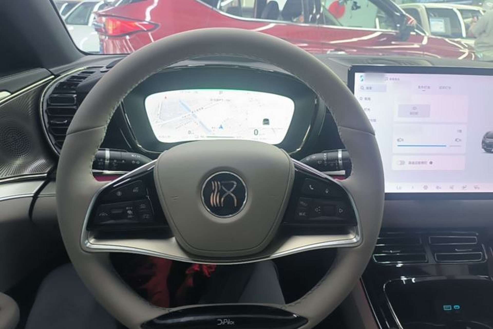 Used BYD Han 2024 EV Glory Edition 605KM Front-Wheel-Drive Premium Model Steering Wheel
