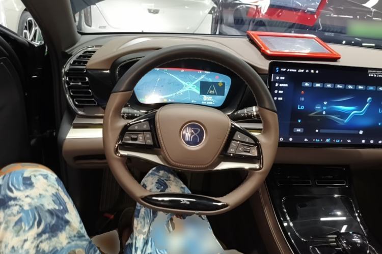 Used BYD Han 2024 EV Glory Edition 506KM Front-Wheel-Drive Premium Model Steering Wheel