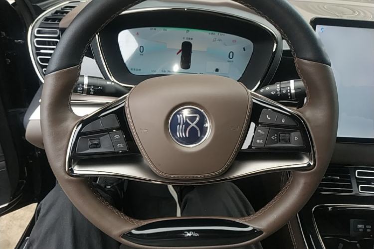 Used BYD Han 2024 EV Glory Edition 506KM Front-Wheel-Drive Premium Model Steering Wheel