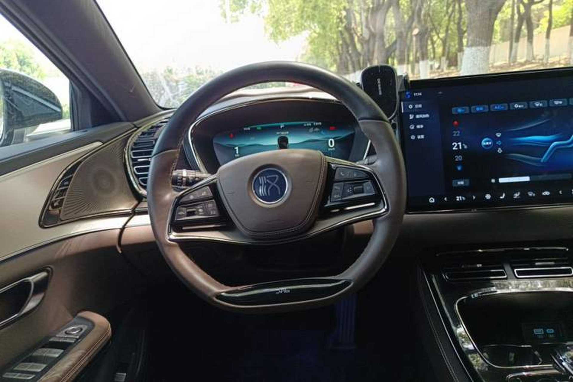 Used BYD Han 2024 EV Glory Edition 506KM Front-Wheel-Drive Premium Model Steering Wheel