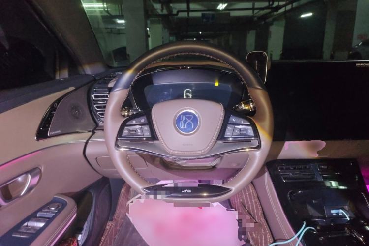 Used BYD Han 2024 DM-i Glory Edition 121KM Prestige Model Steering Wheel