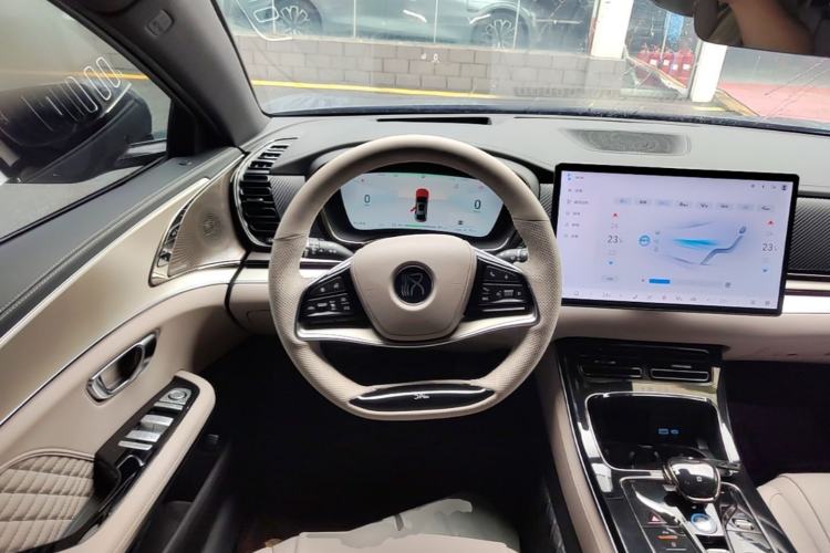 Used BYD Han 2024 EV Glory Edition 605KM Front-Wheel-Drive Premium Model Steering Wheel