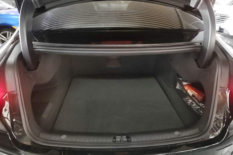 Used BYD Han 2024 EV Glory Edition 506KM Front-Wheel-Drive Premium Model Trunk