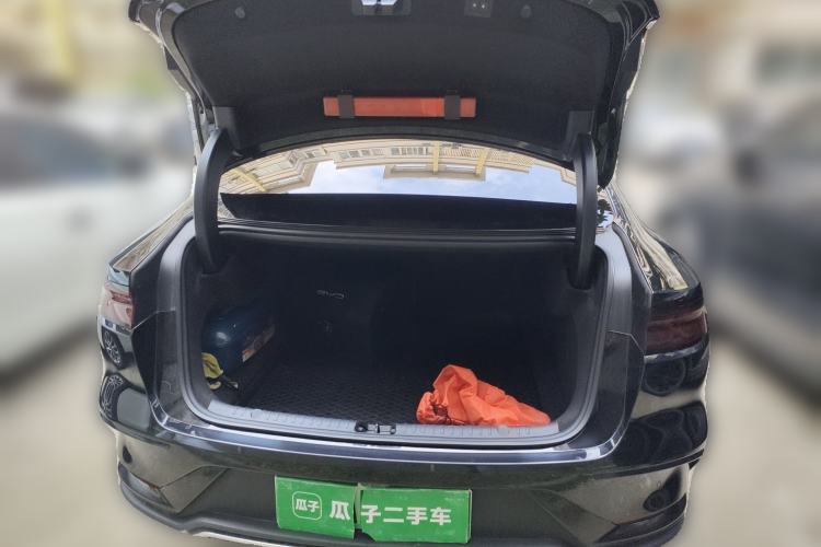 Used BYD Han 2024 EV Glory Edition 605KM Front-Wheel-Drive Premium Model Trunk