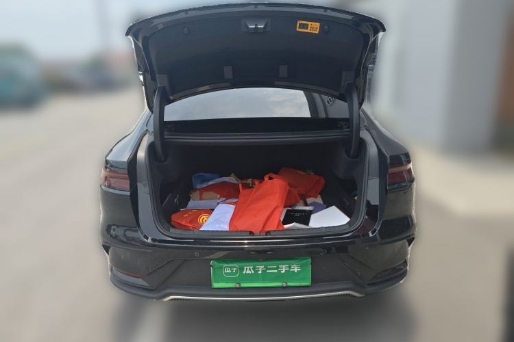Used BYD Han 2024 EV Glory Edition 506KM Front-Wheel-Drive Premium Model Trunk