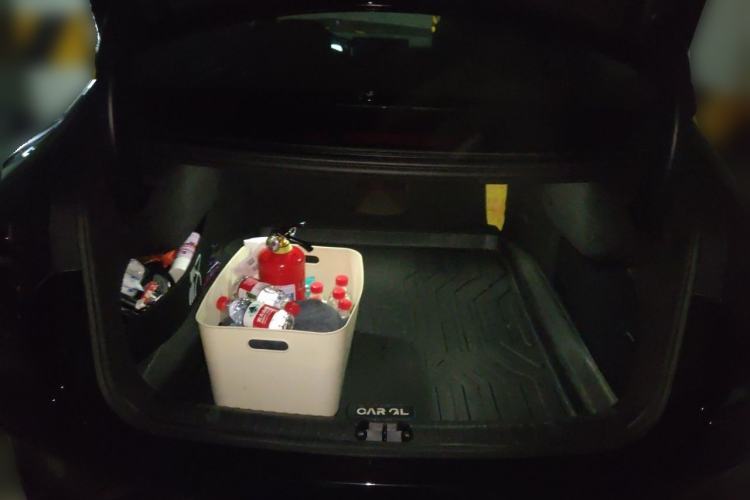 Used BYD Han 2024 EV Glory Edition 605KM Front-Wheel-Drive Premium Model Trunk