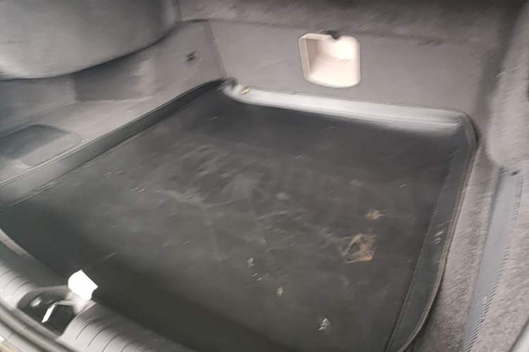 Used BYD Han 2024 EV Glory Edition 605KM Front-Wheel-Drive Premium Model Trunk