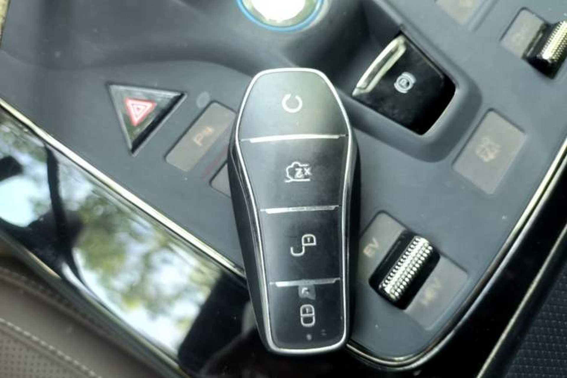 Used BYD Han 2024 DM-i Glory Edition 121KM Prestige Model Vehicle Key