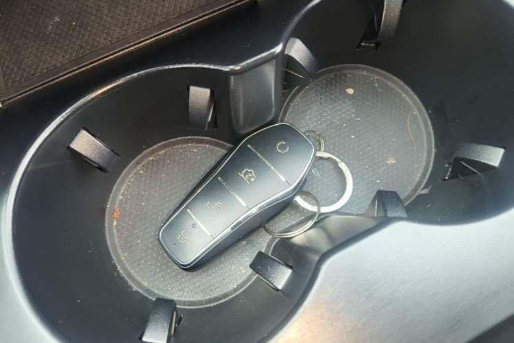 Used BYD Han 2024 EV Glory Edition 506KM Front-Wheel-Drive Premium Model Vehicle Key