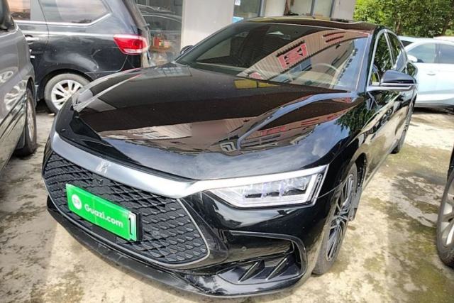 BYD Han 2024 DM-i Glory Edition 121KM Prestige Model usado