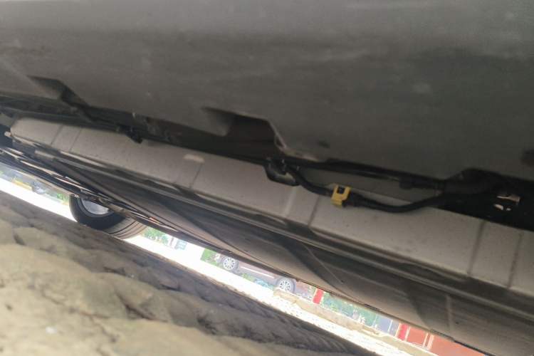 Used BYD Han 2024 DM-i Glory Edition 121KM Premium Model Chassis Front Left