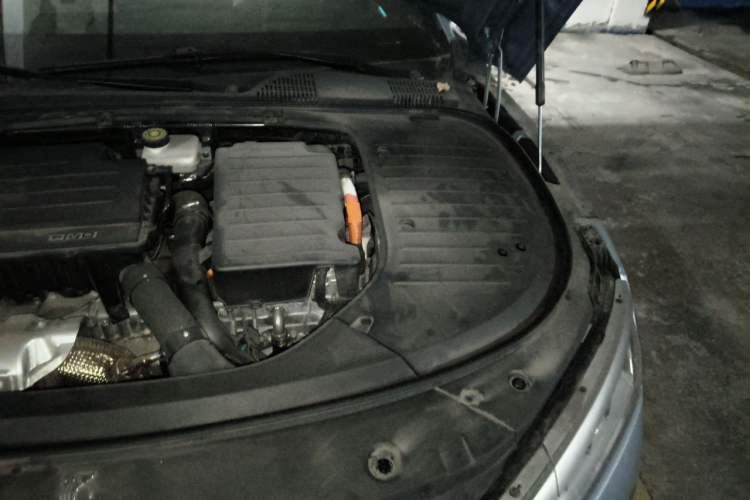 Used BYD Han 2024 DM-i Glory Edition 121KM Premium Model Engine Bay Left