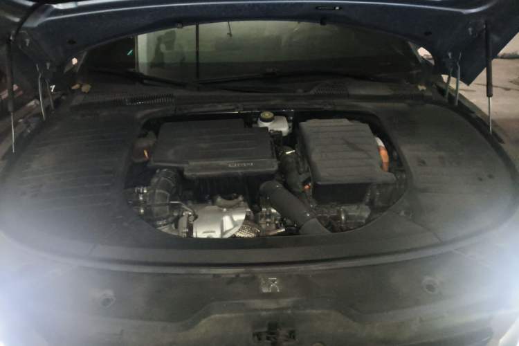 Used BYD Han 2024 DM-i Glory Edition 121KM Premium Model Engine Bay