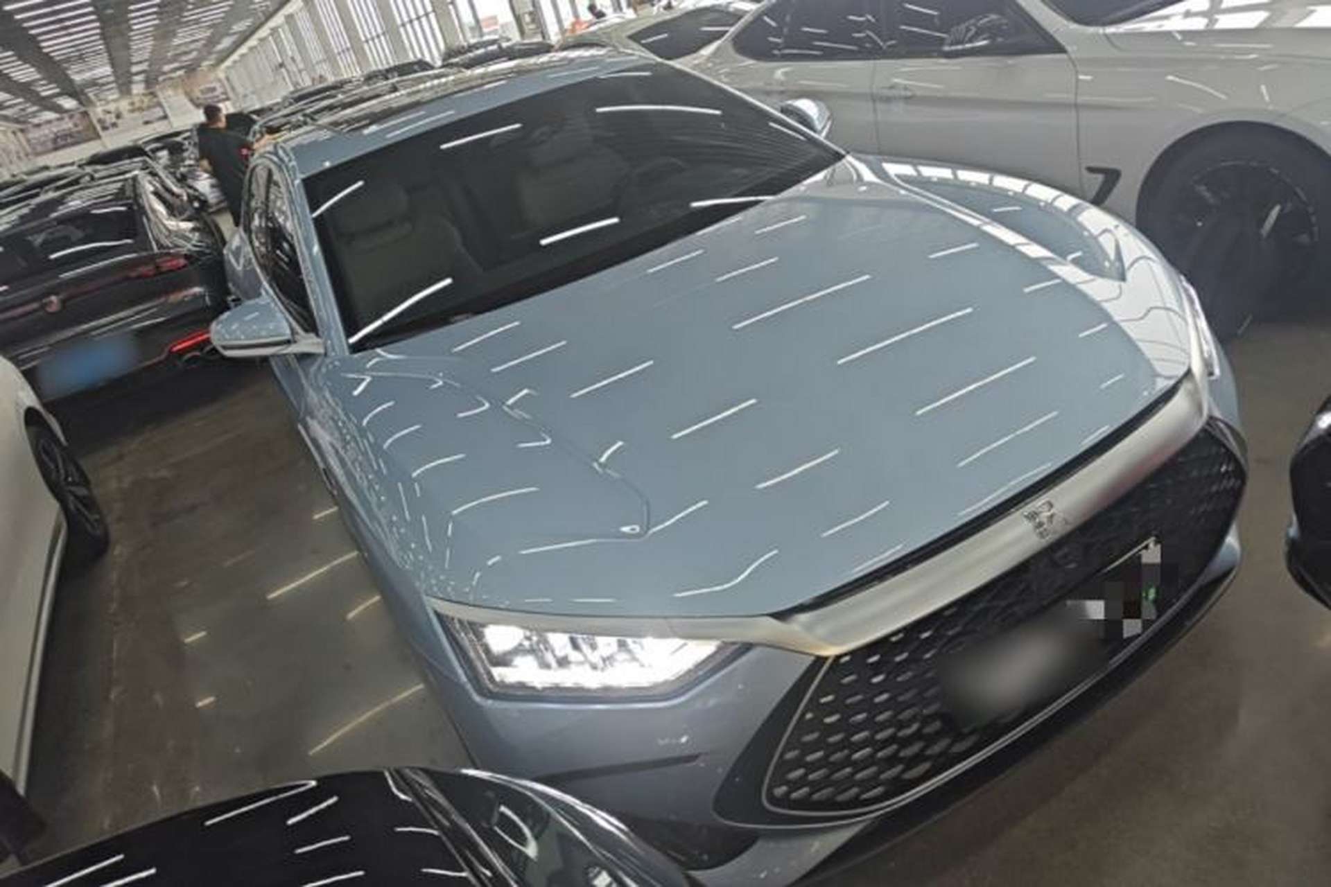 Used BYD Han 2024 DM-i Glory Edition 121KM Prestige Model Front Right 45 Deg
