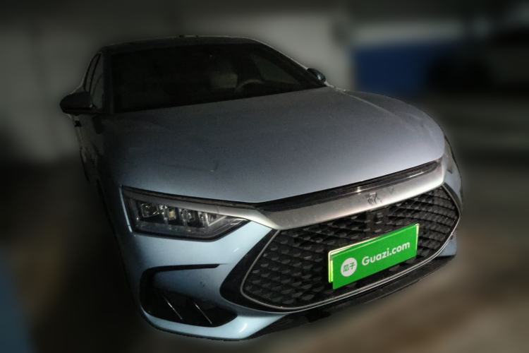 Used BYD Han 2024 DM-i Glory Edition 121KM Premium Model Front Right 45 Deg
