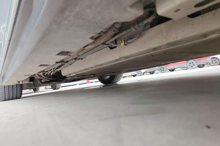 Used BYD Han 2024 DM-i Glory Edition 121KM Prestige Model Left Side Sill