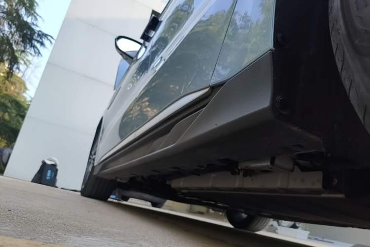 Used BYD Han 2024 DM-i Glory Edition 121KM Premium Model Left Side Sill