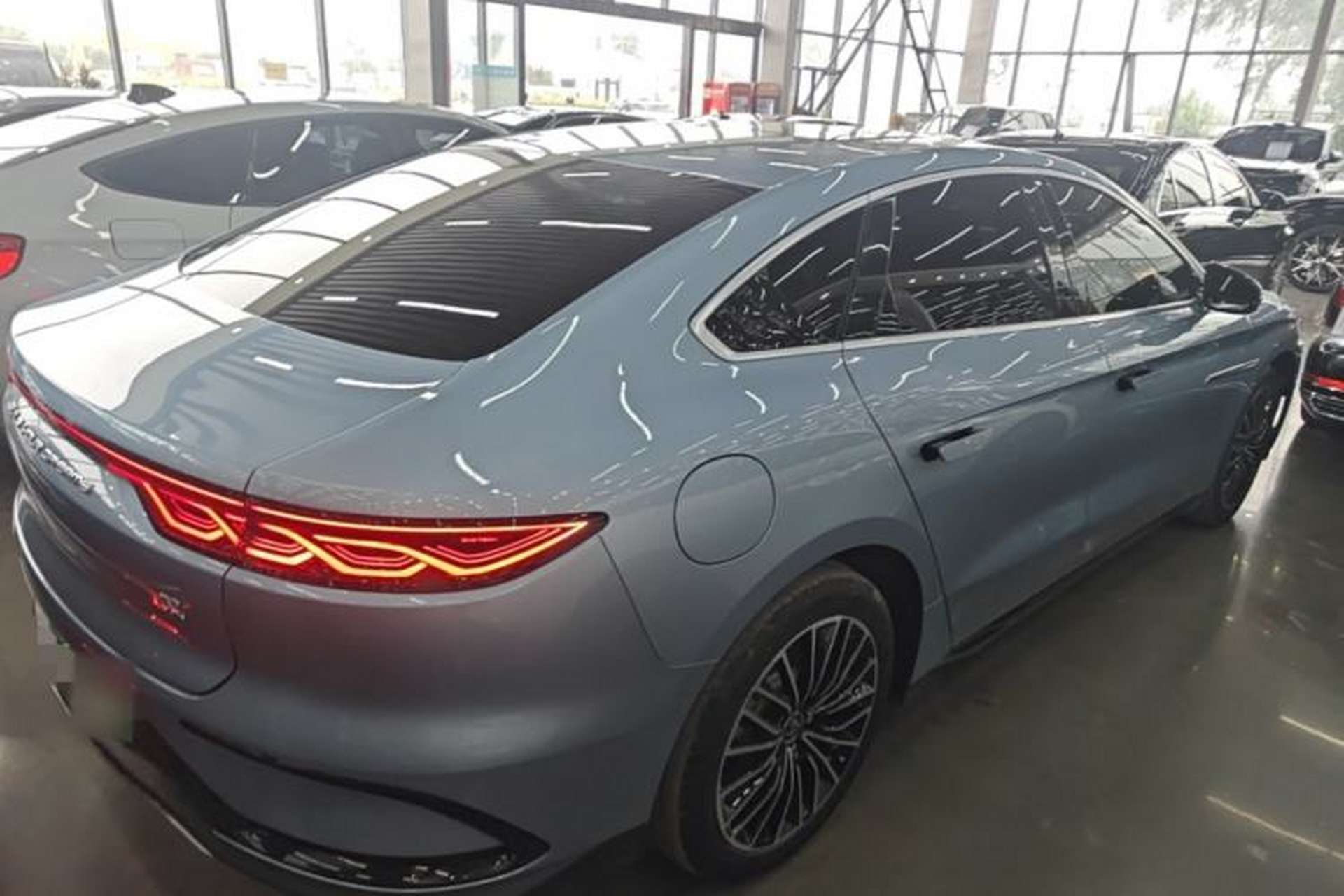 Used BYD Han 2024 DM-i Glory Edition 121KM Prestige Model Rear Right 45 Deg