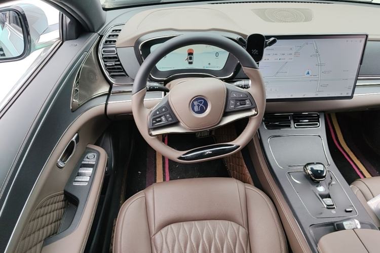 Used BYD Han 2024 DM-i Glory Edition 121KM Prestige Model Steering Wheel