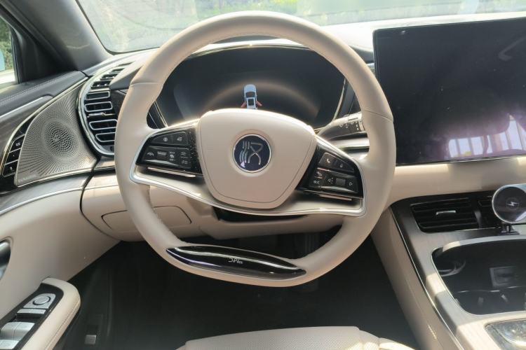 Used BYD Han 2024 DM-i Glory Edition 121KM Premium Model Steering Wheel