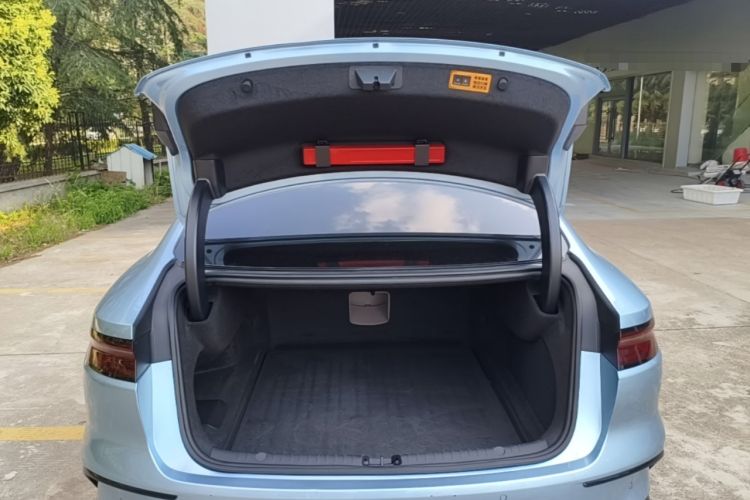 Used BYD Han 2024 DM-i Glory Edition 121KM Premium Model Trunk