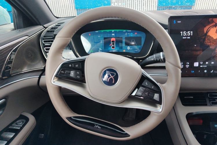 Used BYD Han 2024 DM-i Glory Edition 121KM Premium Model Steering Wheel