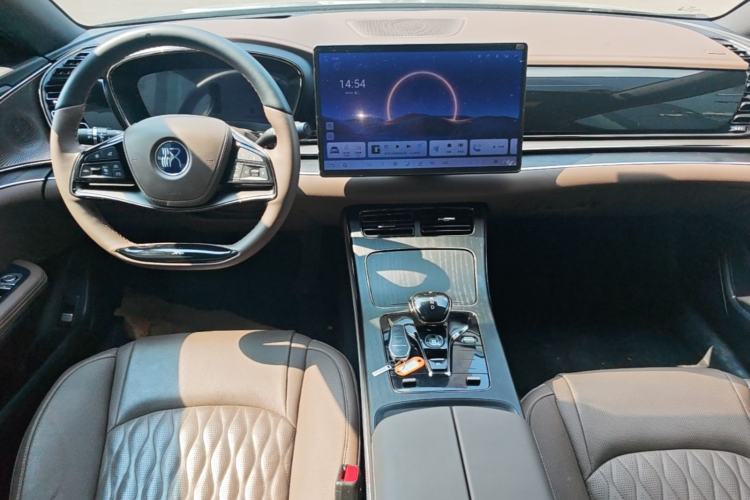Used BYD Han 2024 DM-i Glory Edition 121KM Premium Model Center Console