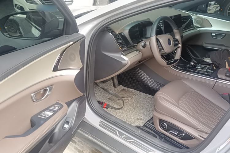 Used BYD Han 2024 EV Glory Edition 506KM Front-Wheel-Drive Premium Model Driver Seat
