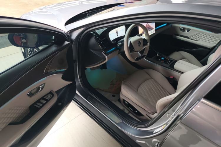 Used BYD Han 2024 DM-i Glory Edition 121KM Premium Model Driver Seat