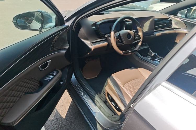 Used BYD Han 2024 DM-i Glory Edition 121KM Premium Model Driver Seat
