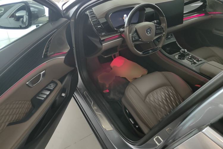 Used BYD Han 2024 DM-i Glory Edition 121KM Premium Model Driver Seat