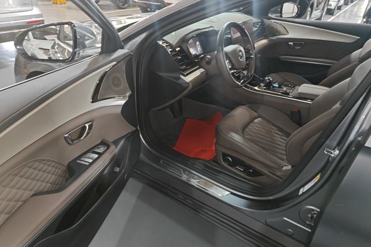 Used BYD Han 2024 DM-i Glory Edition 121KM Elite Model Driver Seat