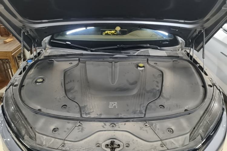 Used BYD Han 2024 EV Glory Edition 506KM Front-Wheel-Drive Premium Model Engine Bay