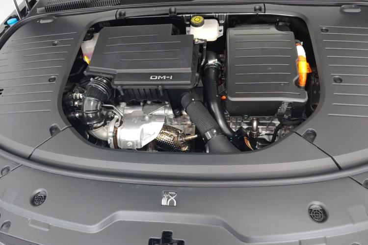 Used BYD Han 2024 DM-i Glory Edition 121KM Premium Model Engine Bay