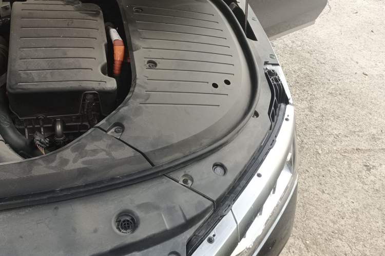 Used BYD Han 2024 DM-i Glory Edition 121KM Premium Model Engine Bay Left