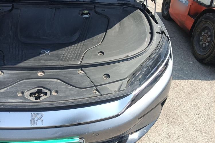 Used BYD Han 2024 EV Glory Edition 605KM Front-Wheel-Drive Premium Model Engine Bay Left