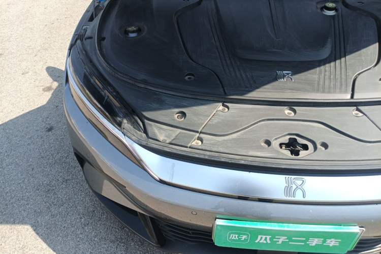 Used BYD Han 2024 EV Glory Edition 605KM Front-Wheel-Drive Premium Model Engine Bay Right