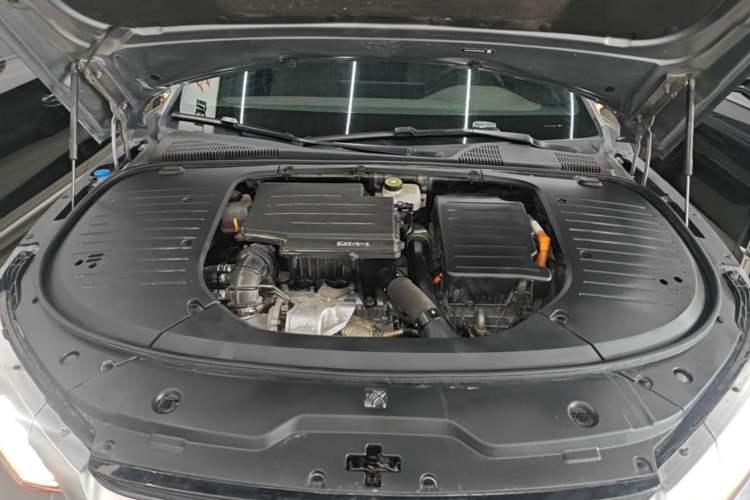 Used BYD Han 2024 DM-i Glory Edition 121KM Elite Model Engine Bay