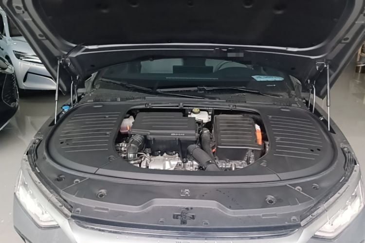 Used BYD Han 2024 DM-i Glory Edition 121KM Premium Model Engine Bay
