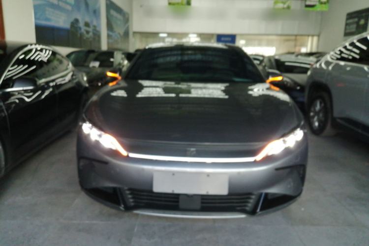 Used BYD Han 2024 EV Glory Edition 506KM Front-Wheel-Drive Premium Model Exterior 1