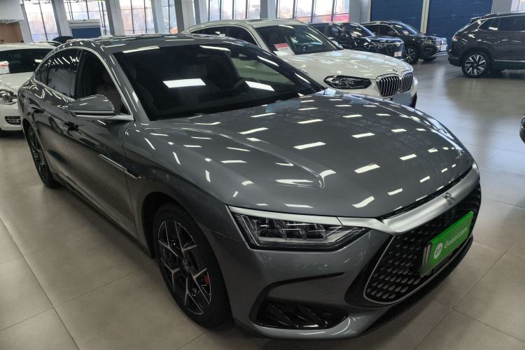 Used BYD Han 2024 DM-i Glory Edition 200KM Flagship Model Exterior 2