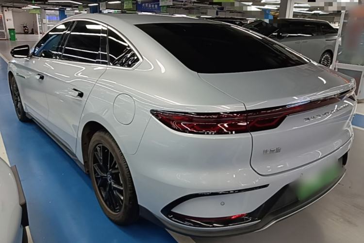 Used BYD Han 2024 DM-i Glory Edition 121KM Elite Model Exterior 2