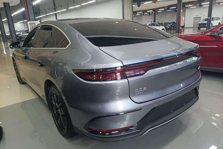 Used BYD Han 2024 DM-i Glory Edition 121KM Prestige Model Exterior 2