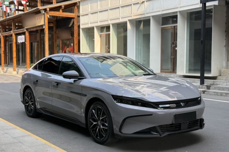 Used BYD Han 2024 EV Glory Edition 506KM Front-Wheel-Drive Premium Model Exterior 3